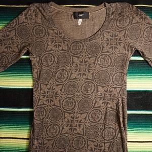 Obey Top